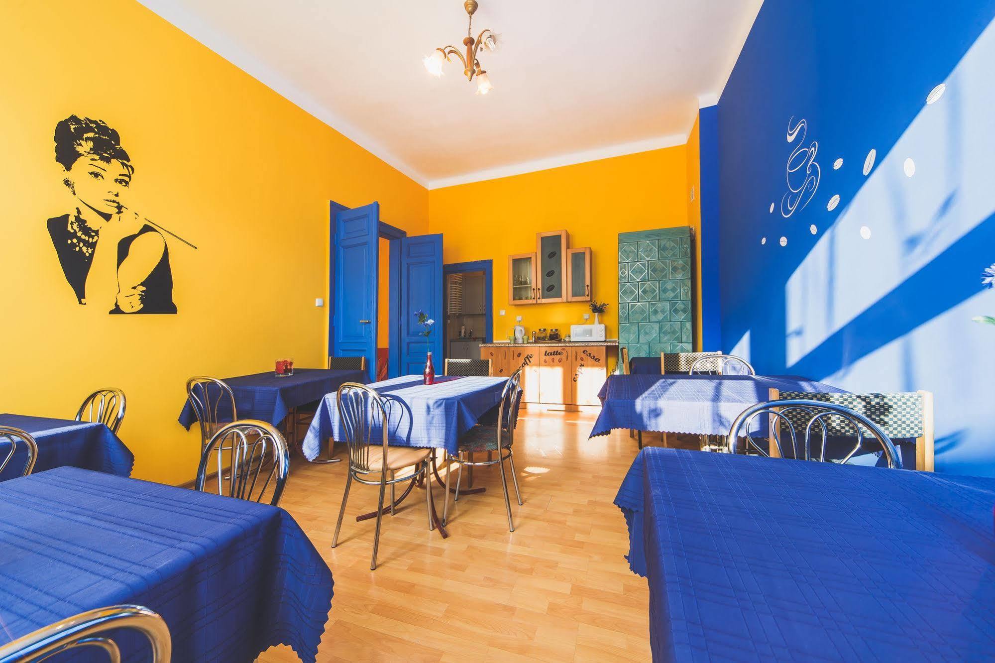 קרקוב Hostel Tara מראה חיצוני תמונה